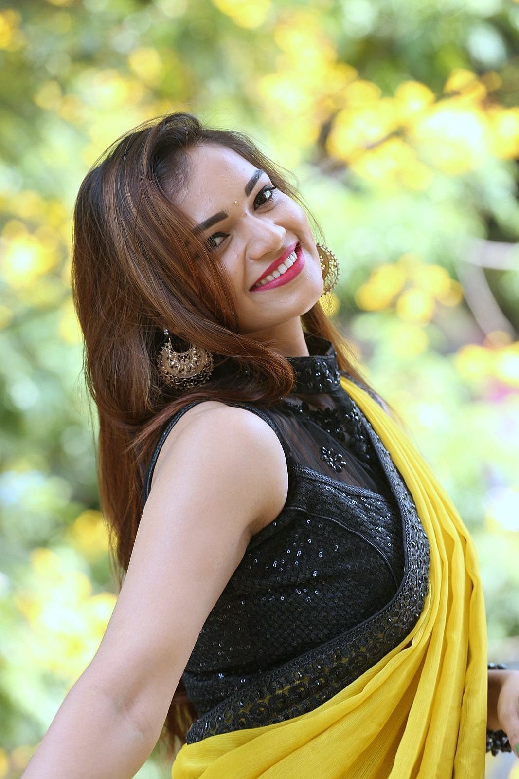 Actress Aswini Hot in Yellow Saree Photos | Picture 1491867