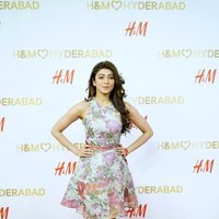Pranitha Subhash at the red carpet of H&M VIP Party Photos | Picture 1494496