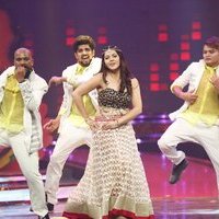 Mehreen Kaur - Zee Telugu Apsara Awards 2017 Function Stills