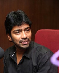 Allari Naresh Stills during Meda Meeda Abbayi Song Launch at Red FM  | Picture 1521946