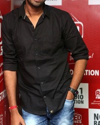Allari Naresh Stills during Meda Meeda Abbayi Song Launch at Red FM  | Picture 1521951