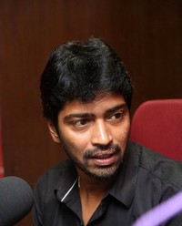 Allari Naresh Stills during Meda Meeda Abbayi Song Launch at Red FM  | Picture 1521944