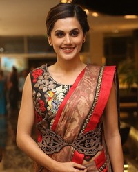 Taapsee Pannu - Anando Brahma Movie Pre Release Event Photos | Picture 1522590