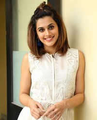 Taapsee Pannu Photoshoot during Anando Brahma Interview | Picture 1523165