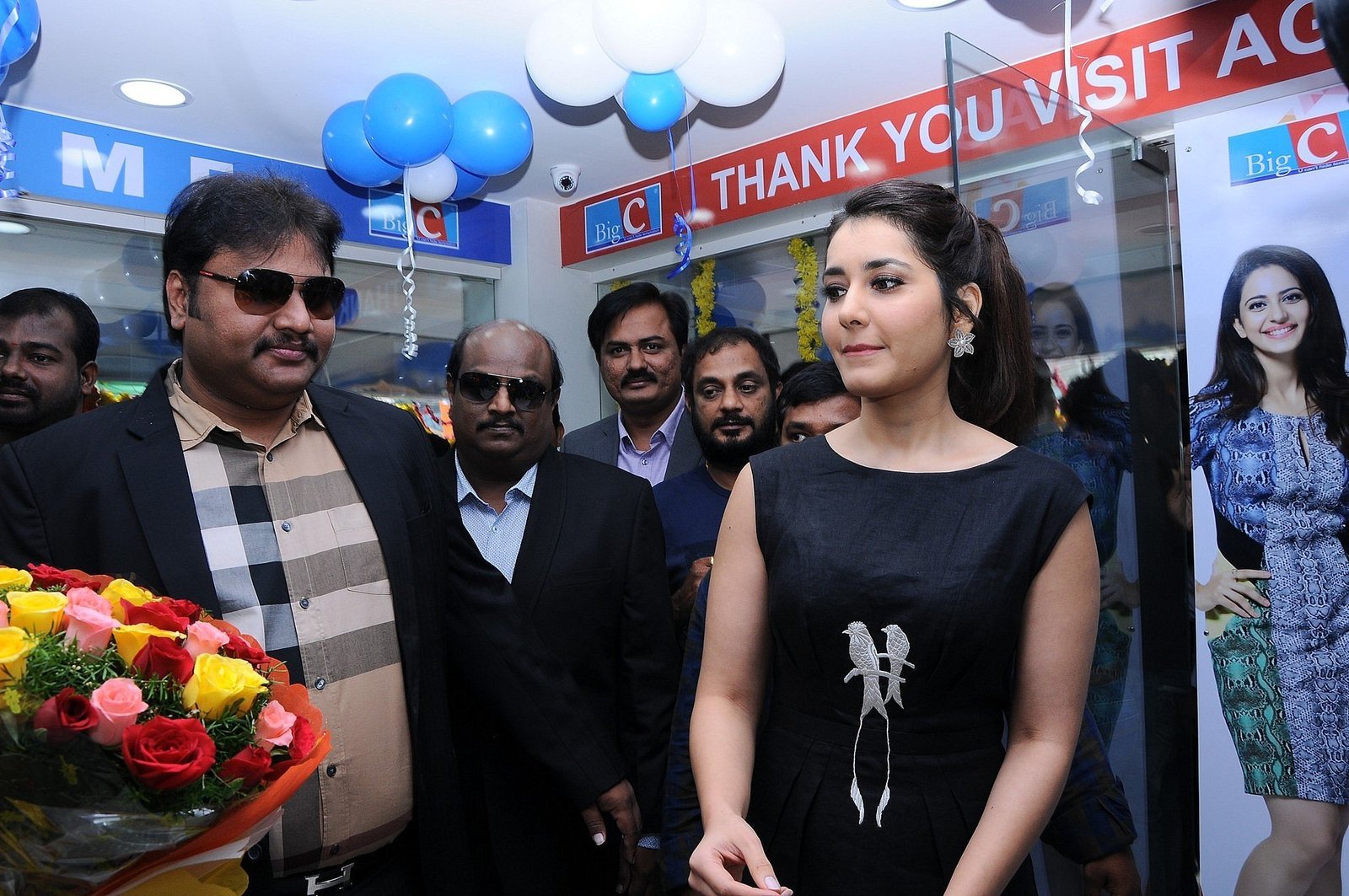 Raashi Khanna Launches Big C Mobile Store at Tirupathi Photos | Picture 1523285