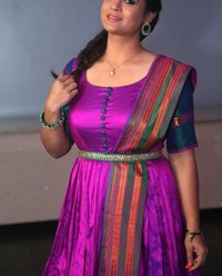 Shilpa Chakravarthy at Arjun Reddy Pre-Release Function Pictures | Picture 1523444
