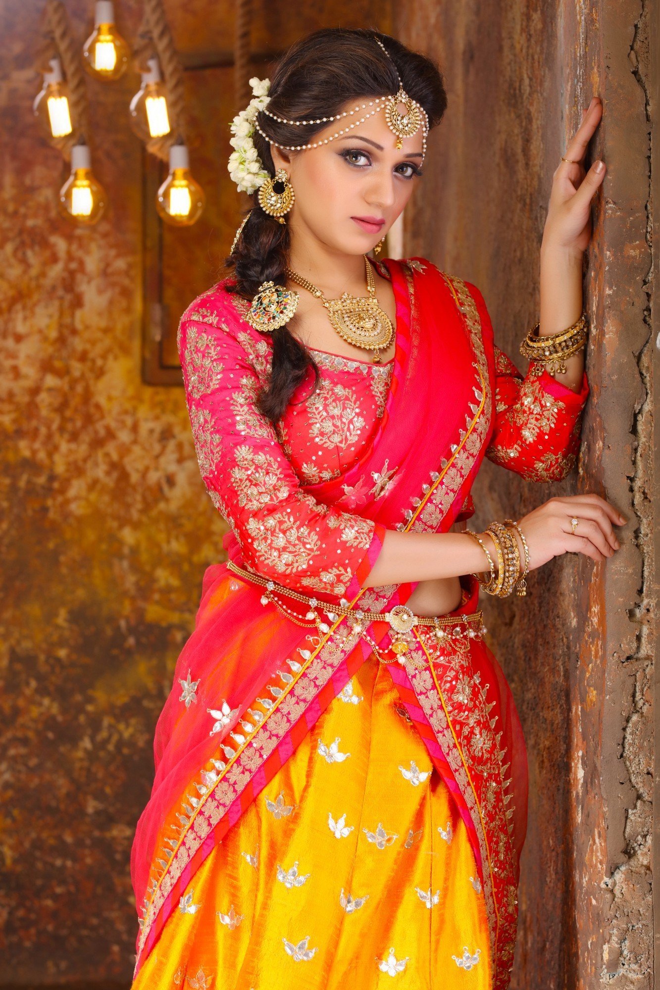 Actress Reshma Rathore in Saree Traditional Photoshoot | Picture 1524344