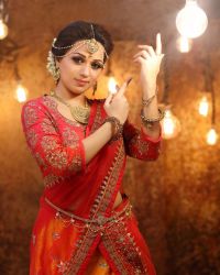 Actress Reshma Rathore in Saree Traditional Photoshoot | Picture 1524342