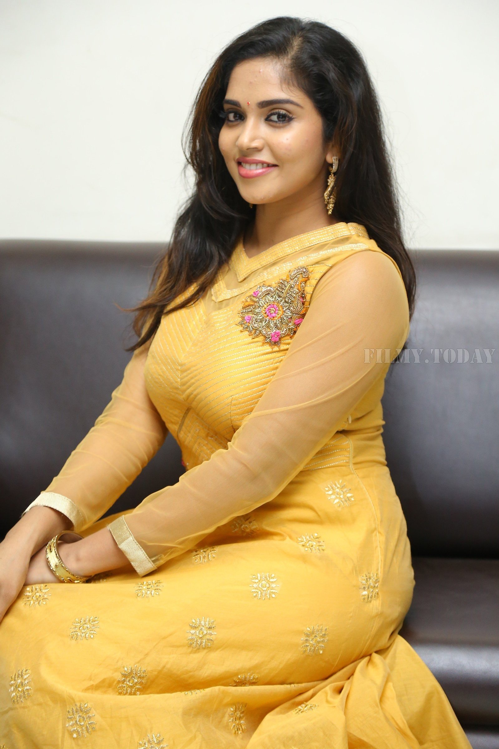 Karunya Chowdary at Seetha Ramuni Kosam First Look Launch Photos | Picture 1549345