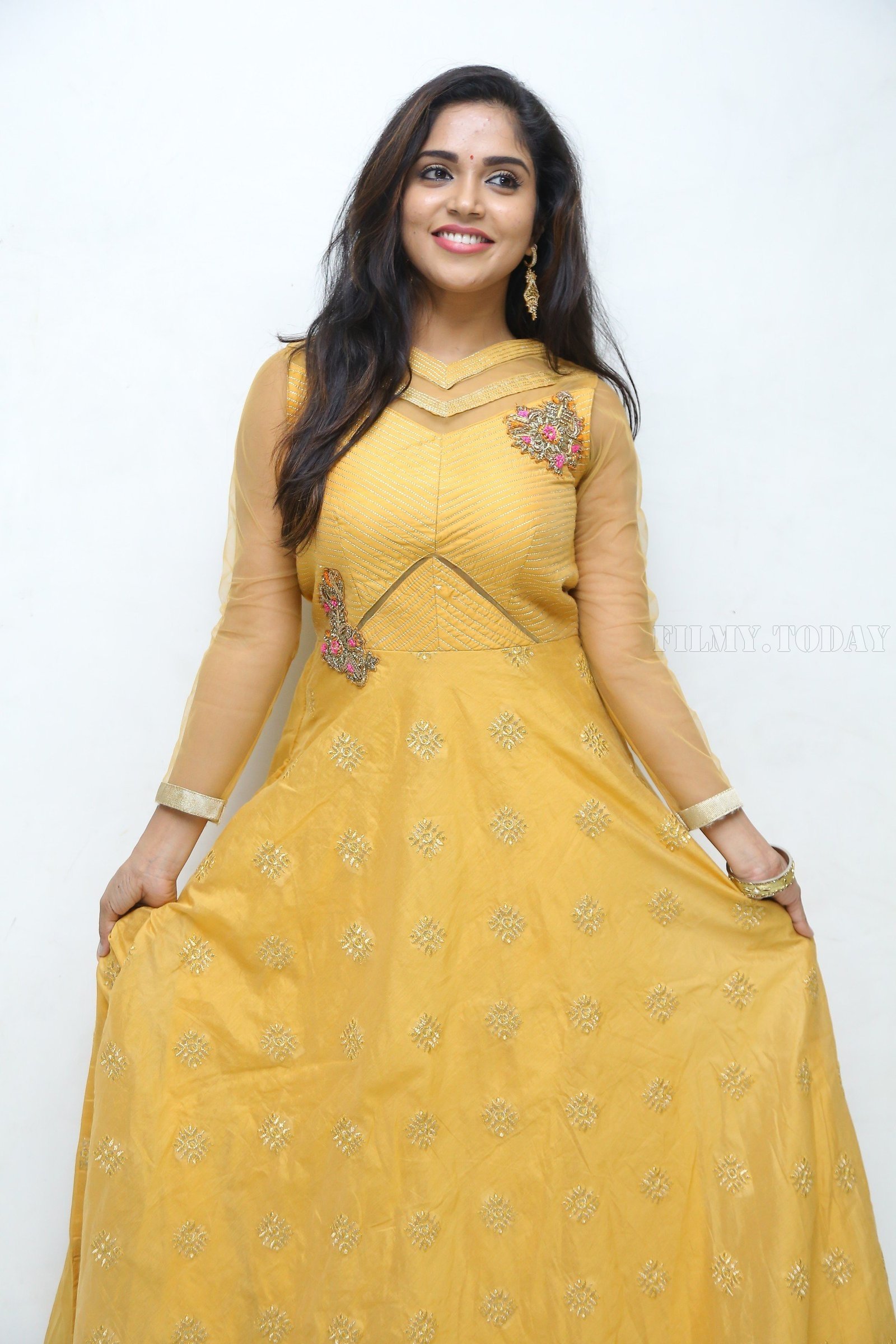 Karunya Chowdary at Seetha Ramuni Kosam First Look Launch Photos | Picture 1549306