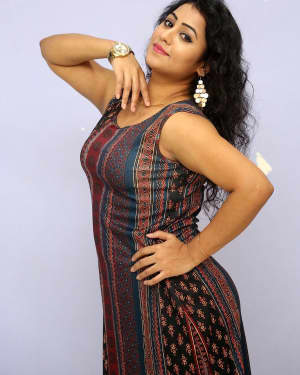 Actress Deepu Naidu Hot at 2 Countries Movie Audio Launch Photos | Picture 1550644