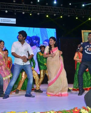 MCA Telugu Movie Pre Release Event Photos | Picture 1552152