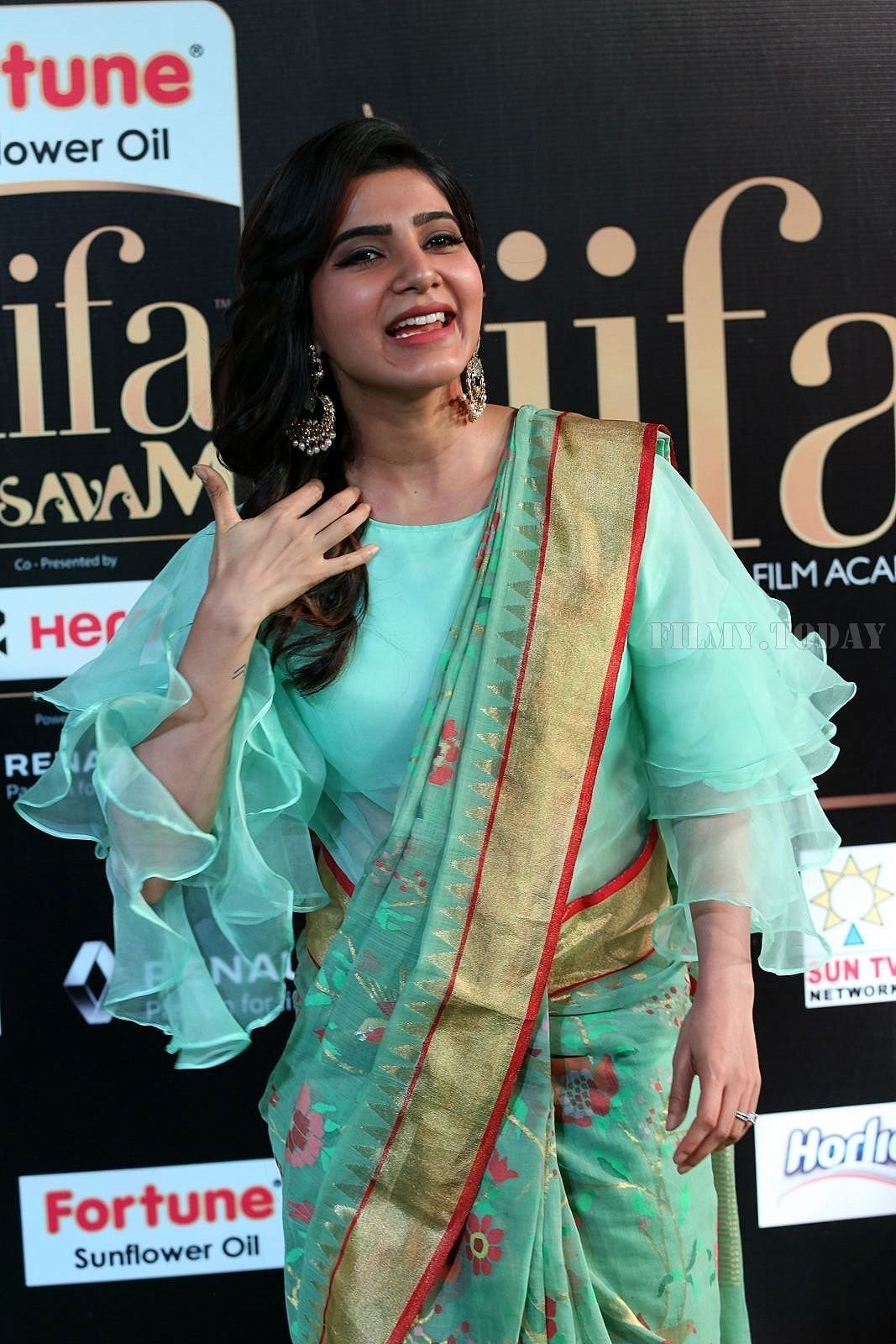 Actress Samantha at IIFA Utsavam Awards 2017 Photos | Picture 1554276
