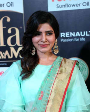 Actress Samantha at IIFA Utsavam Awards 2017 Photos | Picture 1554272