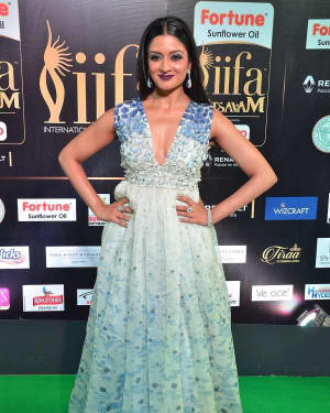 Actress Vimala Raman at IIFA Utsavam Awards 2017 Photos | Picture 1554301