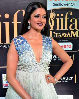 Actress Vimala Raman at IIFA Utsavam Awards 2017 Photos | Picture 1554306
