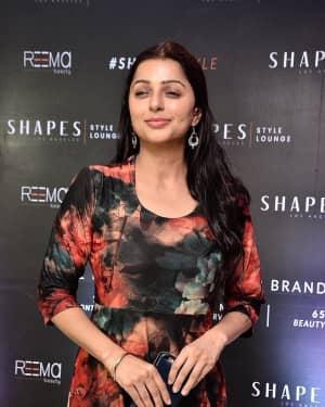 Actress Bhumika Chawla Stills at Shapes Style Lounge Press Meet | Picture 1556077