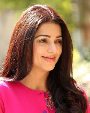 Bhumika Chawla Interview For MCA (Middle Class Abbayi) Photos | Picture 1556035