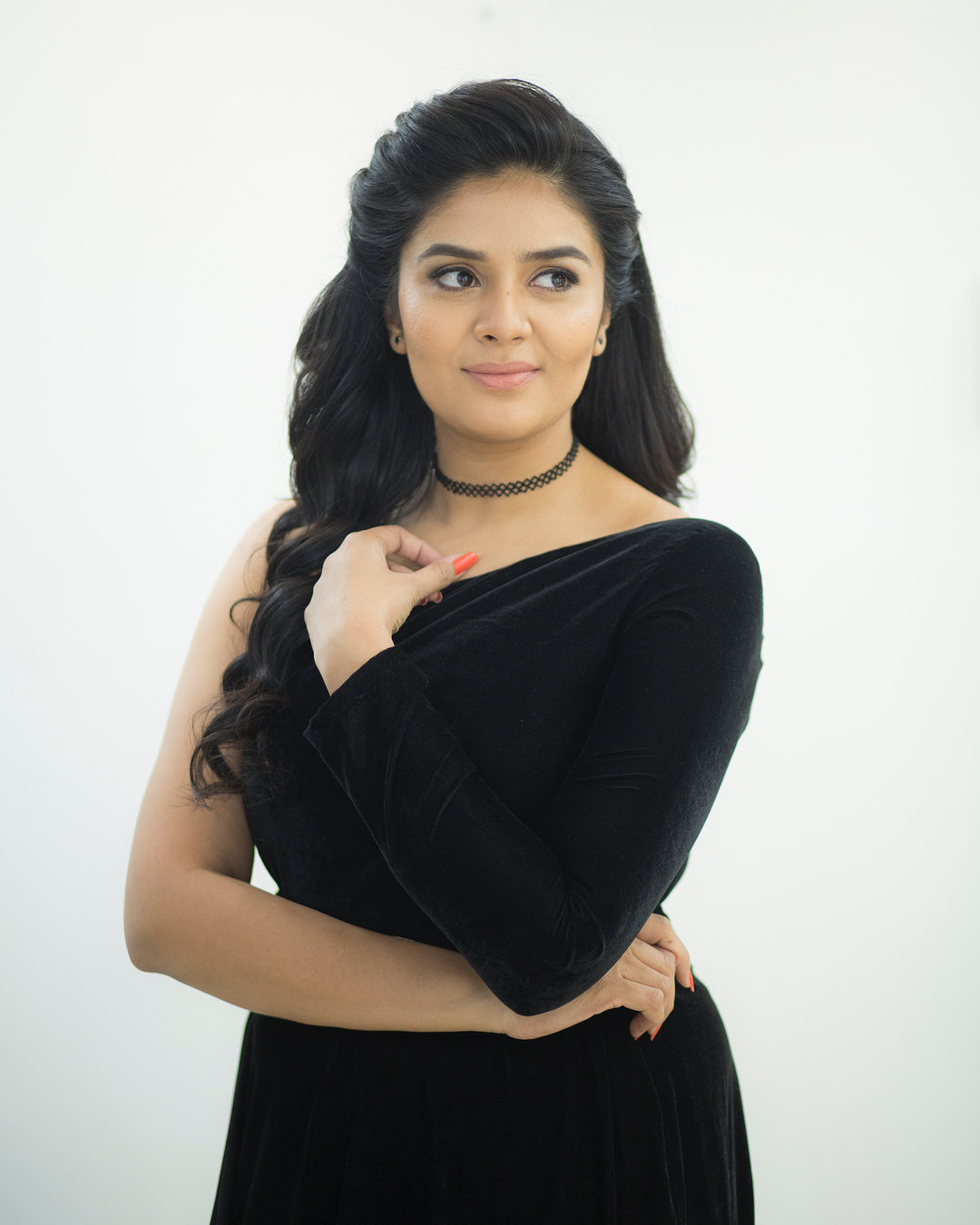 Actress Sreemukhi in Black Photoshoot | Picture 1556415