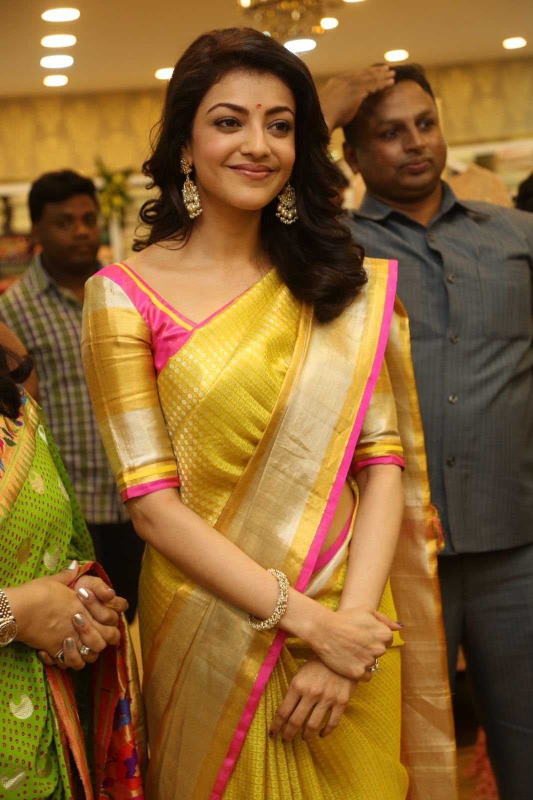 Kajal Agarwal Looking Gorgeous in Saree during Trisha Designer Store Launch Photos | Picture 1472262