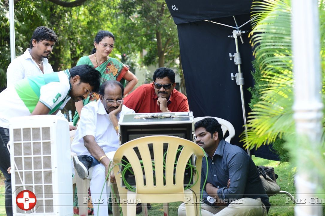 Srivalli Movie Working Photos | Picture 1457786