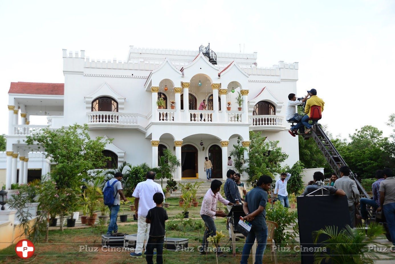 Srivalli Movie Working Photos | Picture 1457764