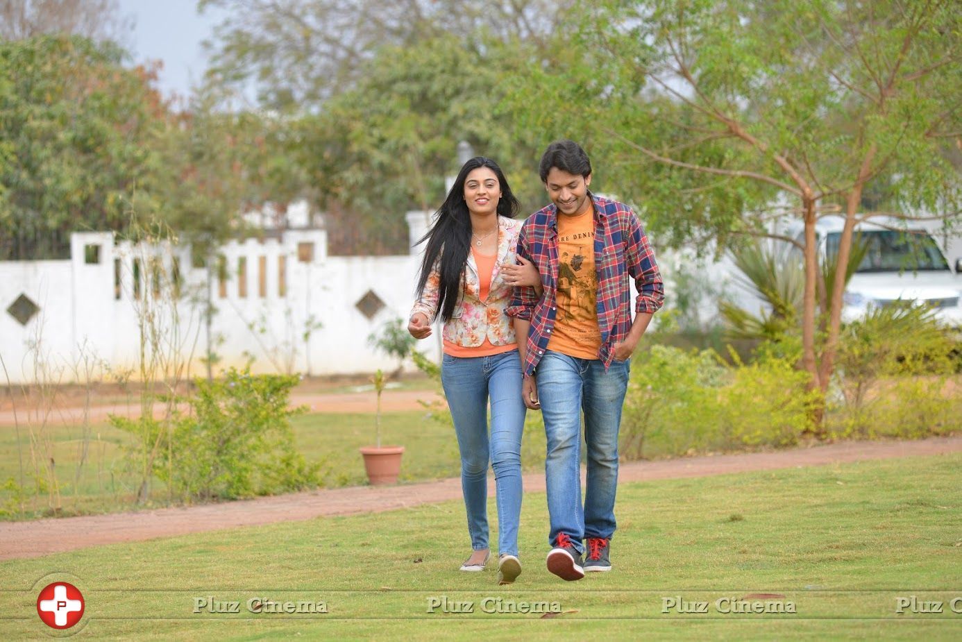 Srivalli Movie Working Photos | Picture 1457777