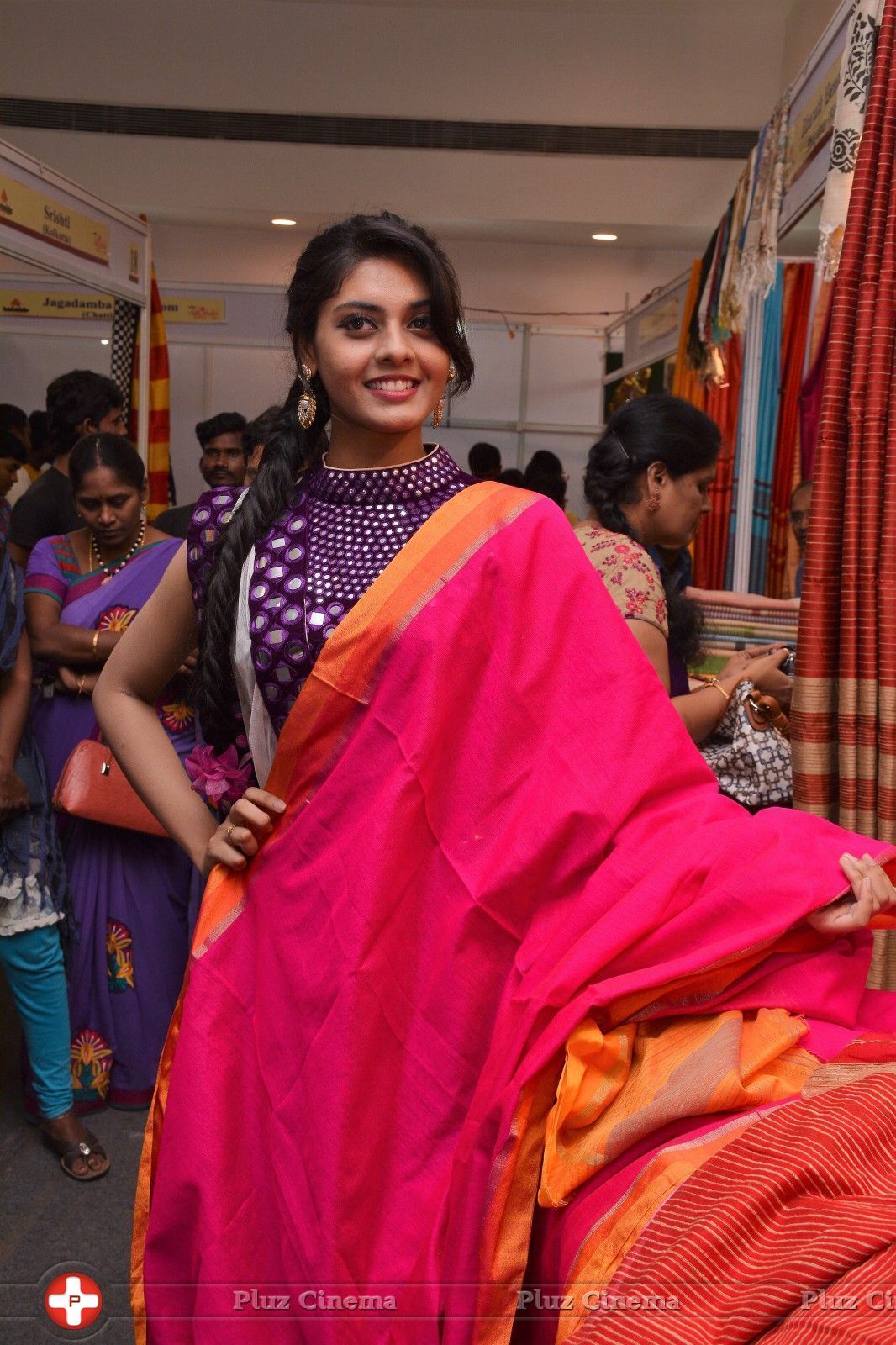 Veena Inaugurates Silk India expo at Vijayawada Photos | Picture 1457585