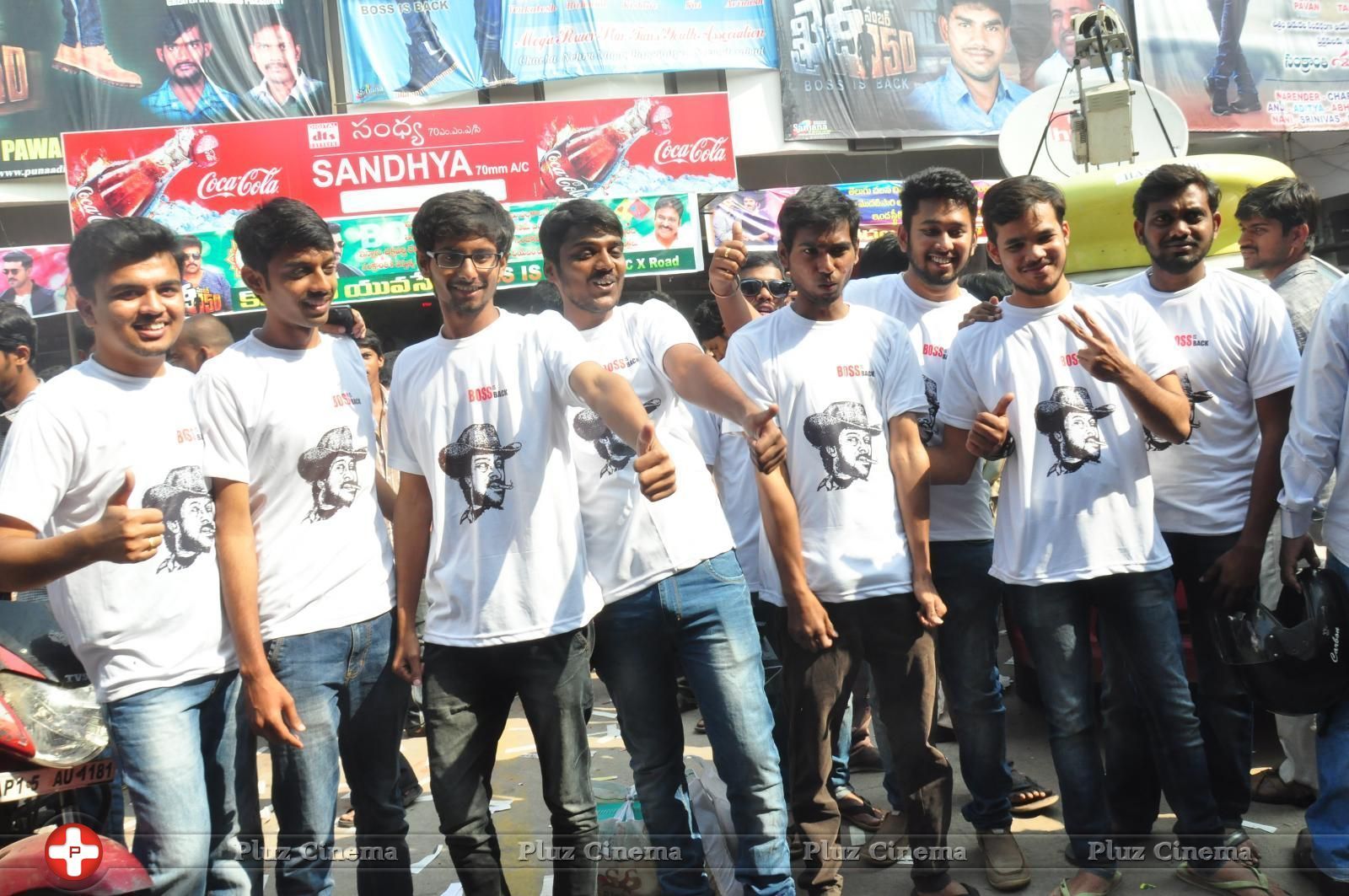 Allu Arjun and Tollywood Celebs in Theater To Watch Khaidi No 150 With Fans Coverage Photos | Picture 1459978