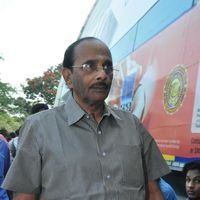 Vijayendra Prasad - Allu Arjun and Tollywood Celebs in Theater To Watch Khaidi No 150 With Fans Coverage Photos | Picture 1459962