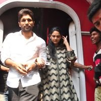 Allu Arjun - Allu Arjun and Tollywood Celebs in Theater To Watch Khaidi No 150 With Fans Coverage Photos | Picture 1459953