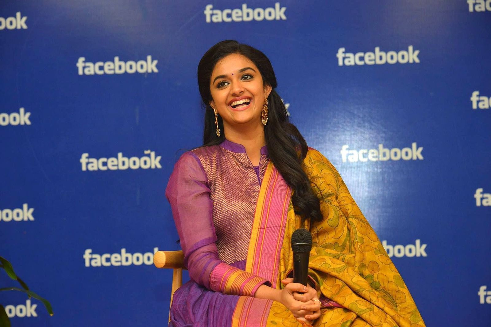 Keerthy Suresh - Nani and Keerthi Suresh at Facebook Office To Promote Nenu Local Photos | Picture 1465446