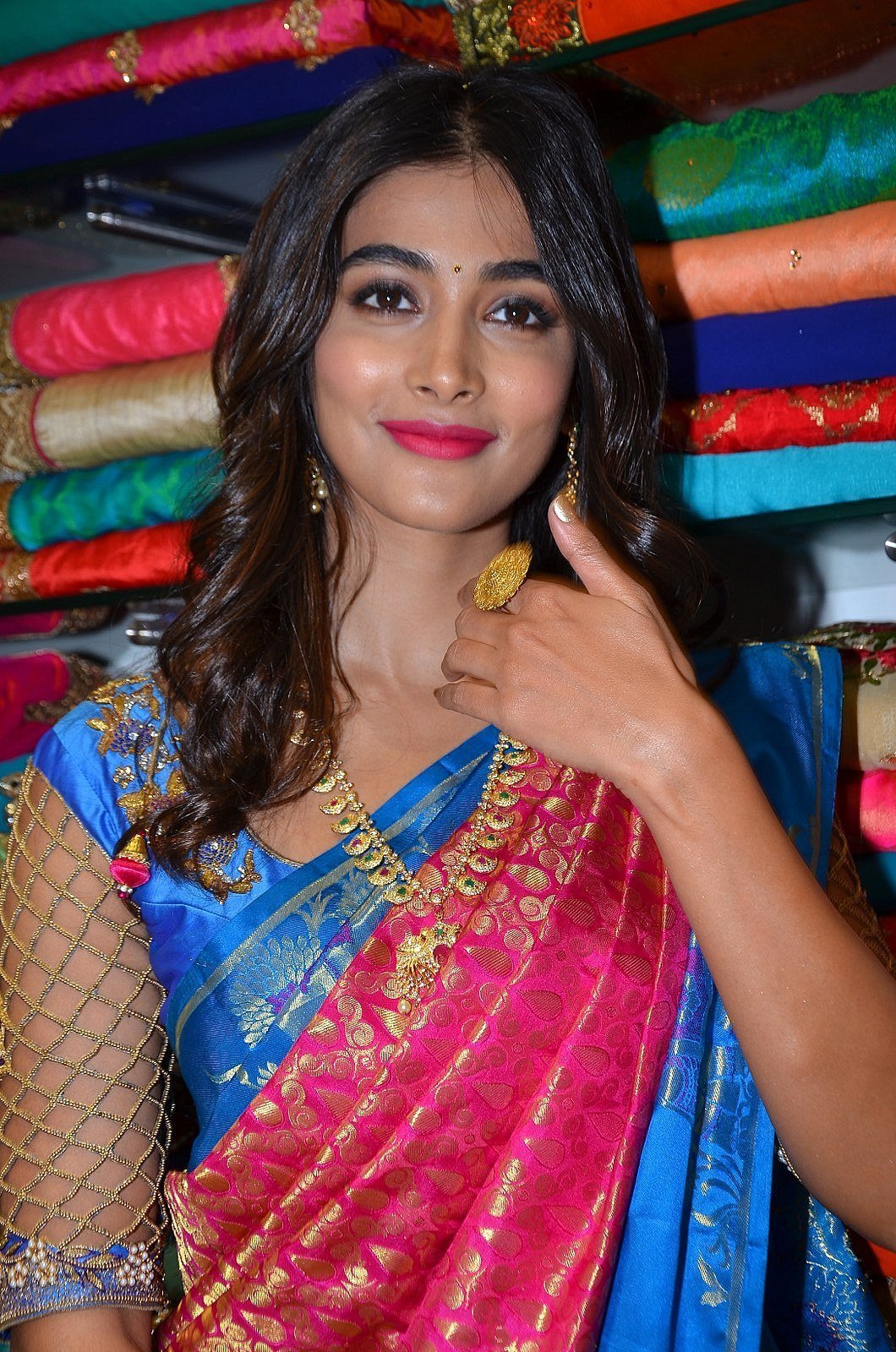 Pooja Hegde Launches Anutex Shopping Mall | Picture 1518648