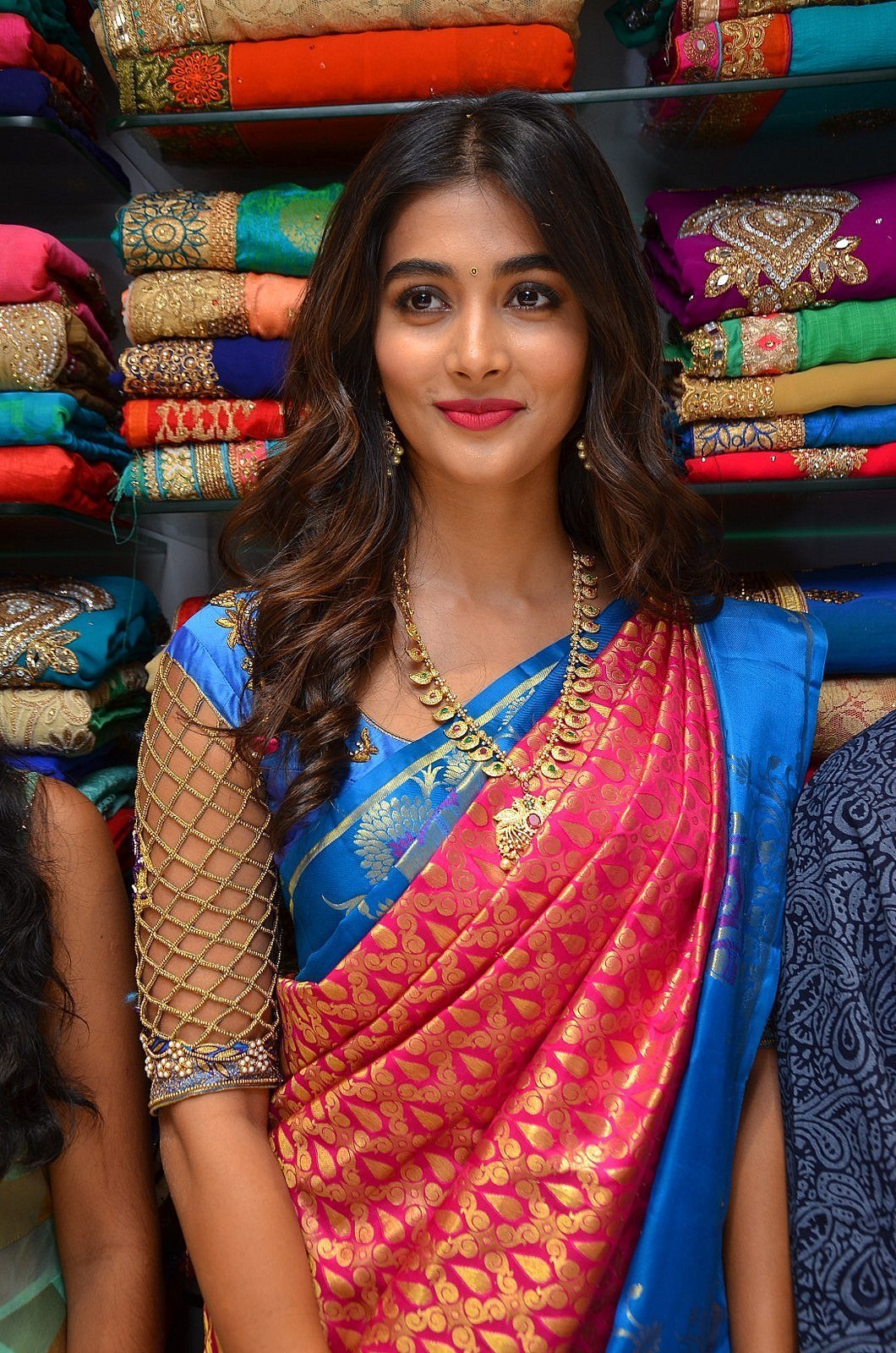 Pooja Hegde Launches Anutex Shopping Mall | Picture 1518655