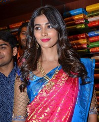 Pooja Hegde Launches Anutex Shopping Mall | Picture 1518689