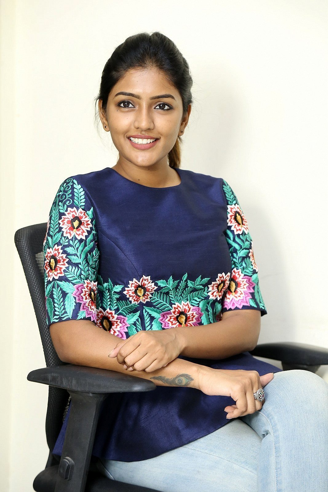 Actress Eesha Interview For Darshakudu Photos | Picture 1519821