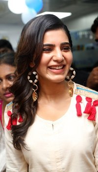 Samantha Launches V Care Clinic