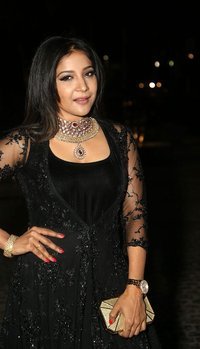 Sakshi Agarwal - Jio Filmfare South Awards 2017 Photos | Picture 1507748