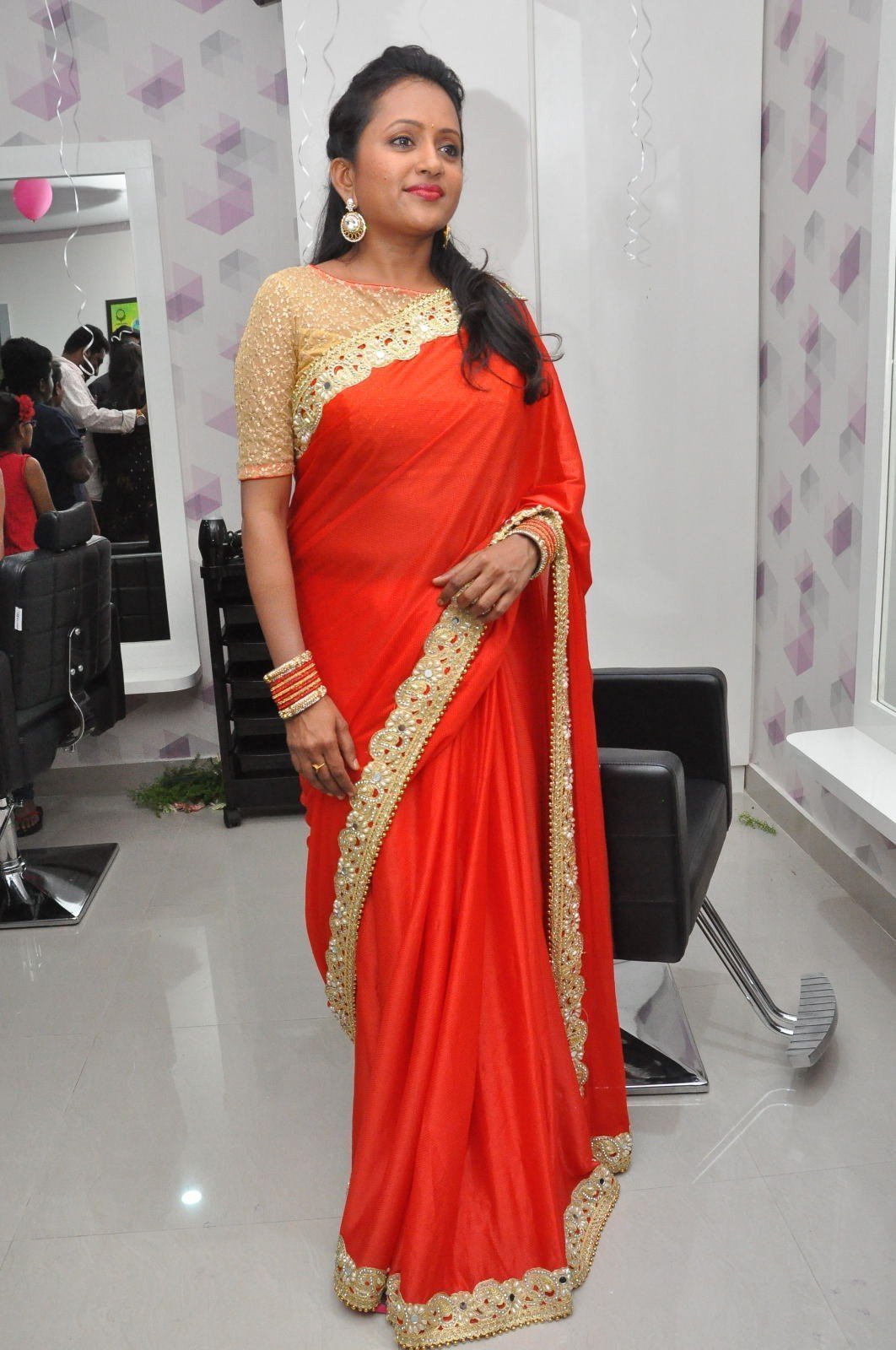 Suma Kanakala at Makeover Studio Salon Launch Photos | Picture 1477634