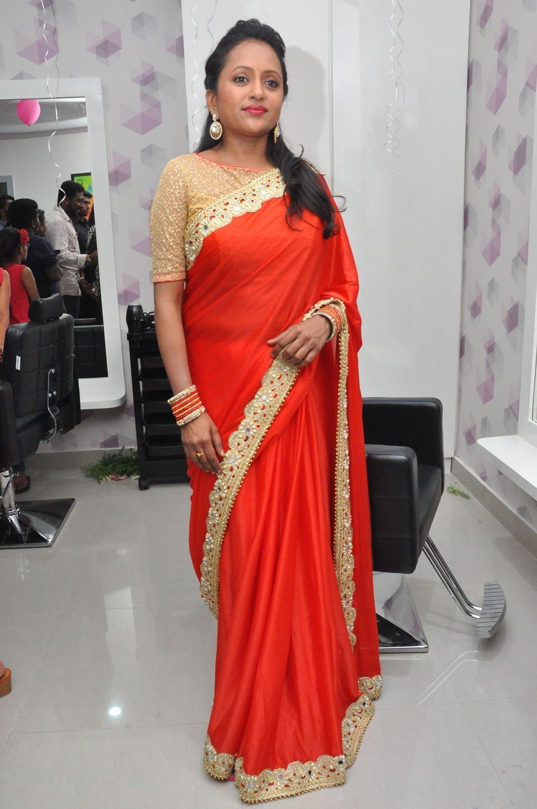 Suma Kanakala at Makeover Studio Salon Launch Photos | Picture 1477633
