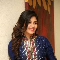 Anjali Stills From Chitrangada Movie Pre Release Function | Picture 1479624