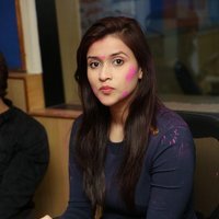 Rogue Heroine Mannara Chopra During Holi Celebration At Radio City Photos | Picture 1481535