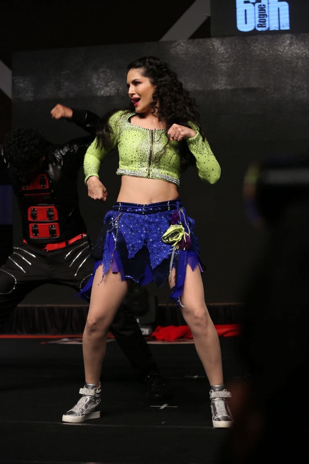 Sunny Leone Performing Hot In Stage At Rogue Audio Release Function Photos | Picture 1481996