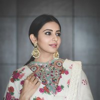 Rakul Preet Singh Looking Georgeous For A Wedding Event Photos | Picture 1482711