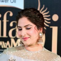 Gowri Munjal Hot at TSR TV9 National Film Awards Photos | Picture 1487878