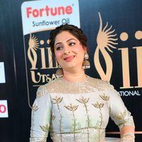 Gowri Munjal Hot at TSR TV9 National Film Awards Photos | Picture 1487920
