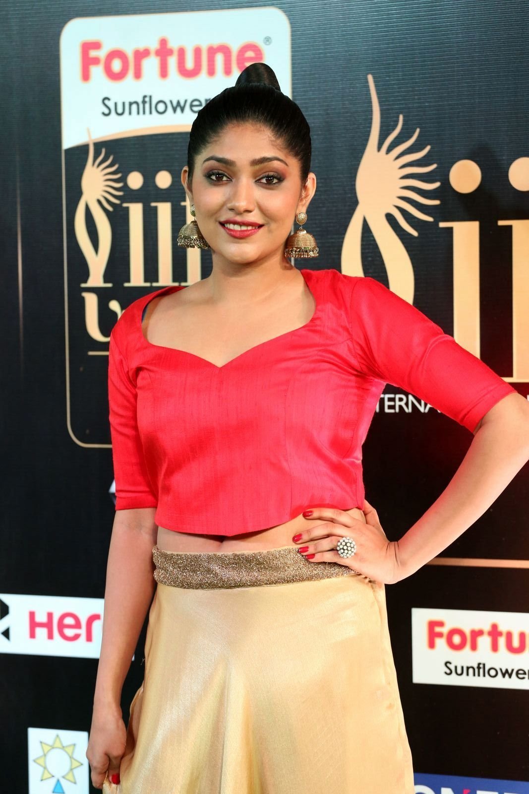 Actress Samyuktha at IIFA Utsavam Awards 2017 Photos | Picture 1488004