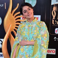 Isha Talwar Hot at IIFA Utsavam Awards 2017 Photos | Picture 1488710