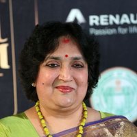 Latha Rajinikanth at IIFA Utsavam Awards 2017 Photos