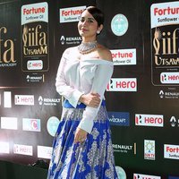 Raasi Khanna at IIFA Utsavam Awards 2017 Photos | Picture 1488868